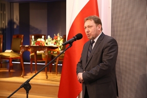 06.12.2017r., VI Seminarium projektu "Archiwa Przełomu 1989-1991"na fotografii Jan Majchrowski. Fot. Katarzyna Czerwińska, Kancelaria Senatu.