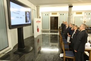 08.11.2014 r., konferencja Nasi w Sejmie i w Senacie, na fotografii od lewej: Antoni Dudek, Andrzej Friszke, Jan Wyrowiński, Bogdan Borusewicz, Jacek Michałowski, Ewa Polkowska, Henryk Wujec, Maciej Klimczak, fot. M. Józefaciuk