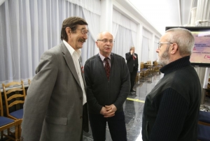 08.11.2014 r., konferencja Nasi w Sejmie i w Senacie, na fotografii od lewej: Jerzy Tokaryczyk, Tadeusz Kowalczyk, Janusz Pałubicki, fot. M. Józefaciuk