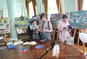 8.06.2013 r.; na IV Pikniku Archiwalnym; foto. Katarzyna Czerwińska